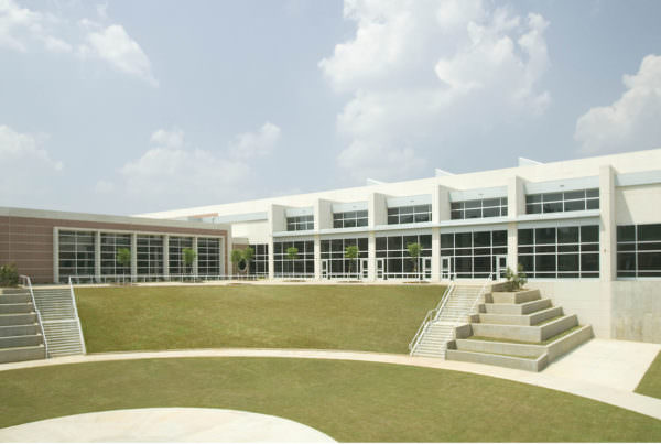 Carolina High School, K-12 Education Architecture